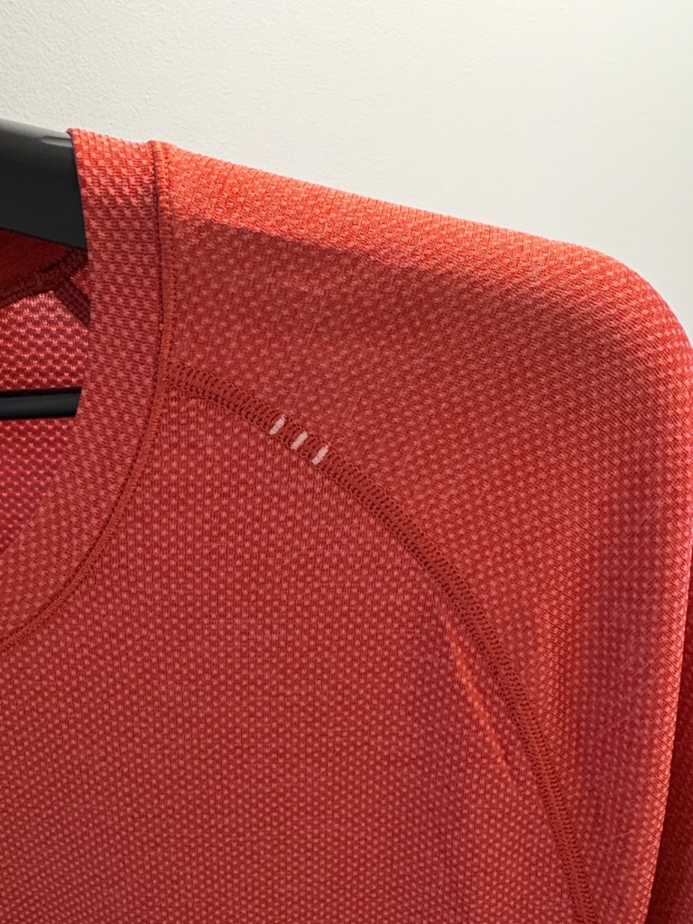Lululemon Metal Vent Tech Short Sleeve ~ 2XL ~ Rustic Coral / Dare Devil - Picture 2 of 11